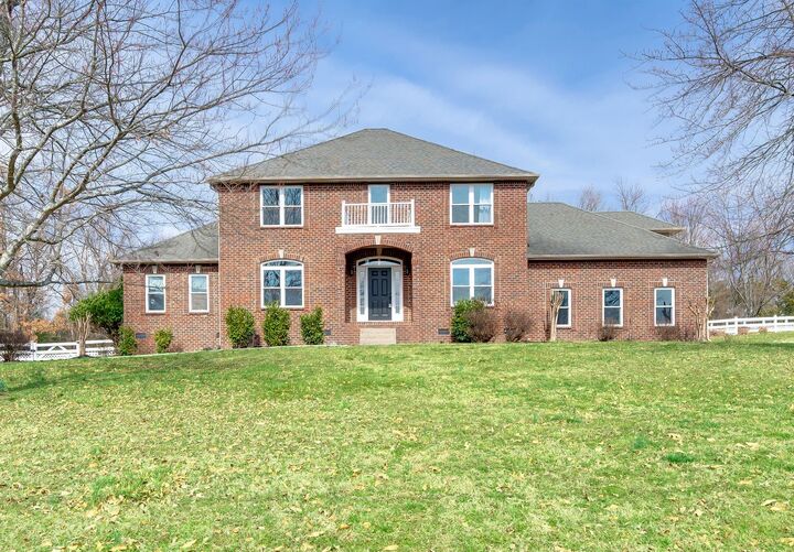 Property Photo:  717 E Meadows Dr  TN 37122 