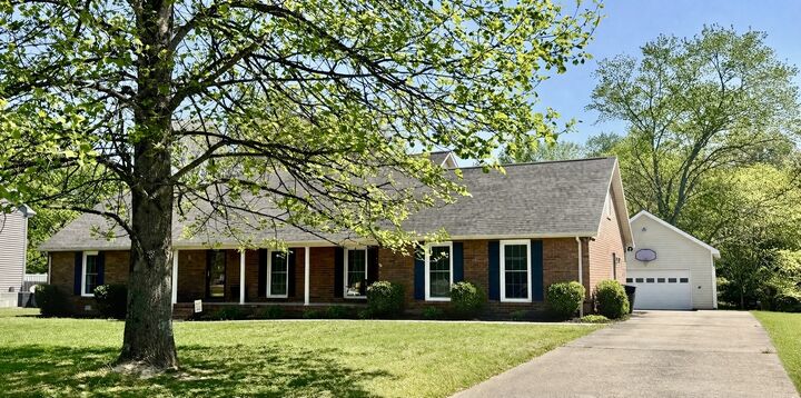 Property Photo: 105 Safley Ct TN 37388