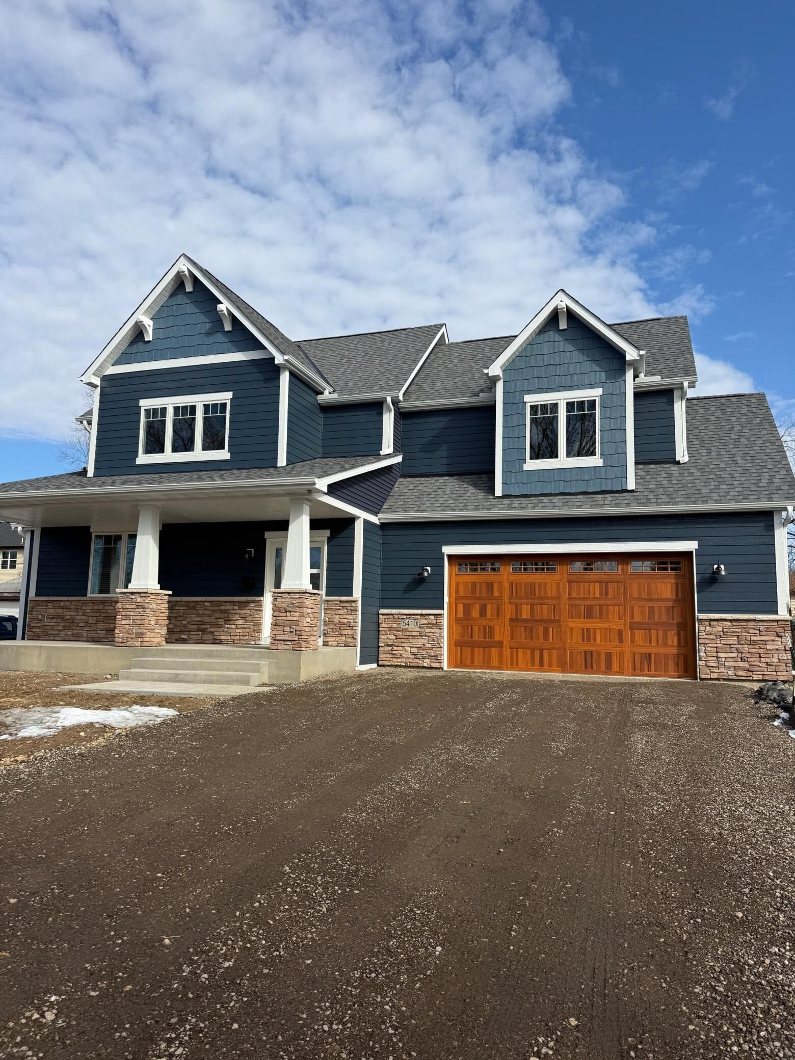 Property Photo:  5410 Wisconsin Avenue N  MN 55428 