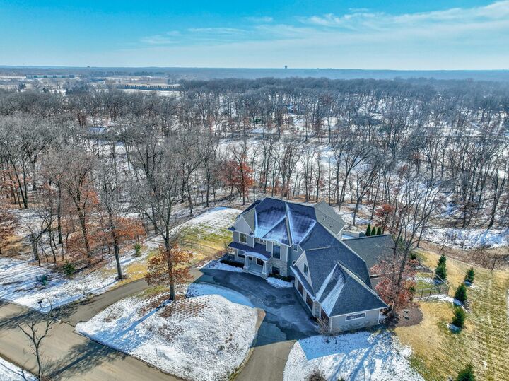 Property Photo:  21 Cherrywood Circle  MN 55127 