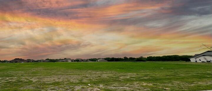 Property Photo: 795 Dundee Drive TX 75002