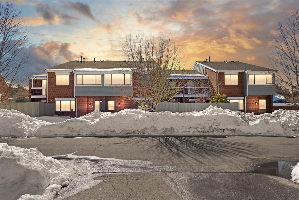 Property Photo:  34 Rosewood Dr 34  MA 02072 