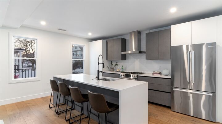 Property Photo:  89 Cleveland St 89  MA 02474 