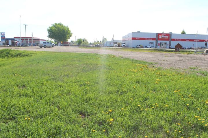 430 Main Street — photo 1