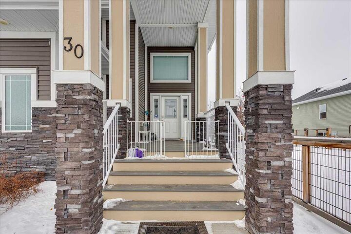 Property Photo:  30 Tagish Avenue  AB T4P 0Y6 