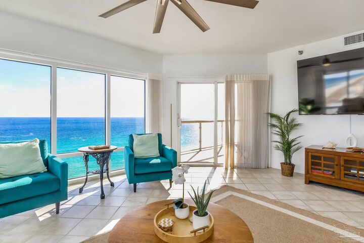 Property Photo:  22 Via Deluna Dr 1501  FL 32561 