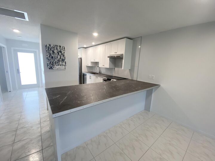 Property Photo:  1110 Cactus Terrace D  FL 33445 