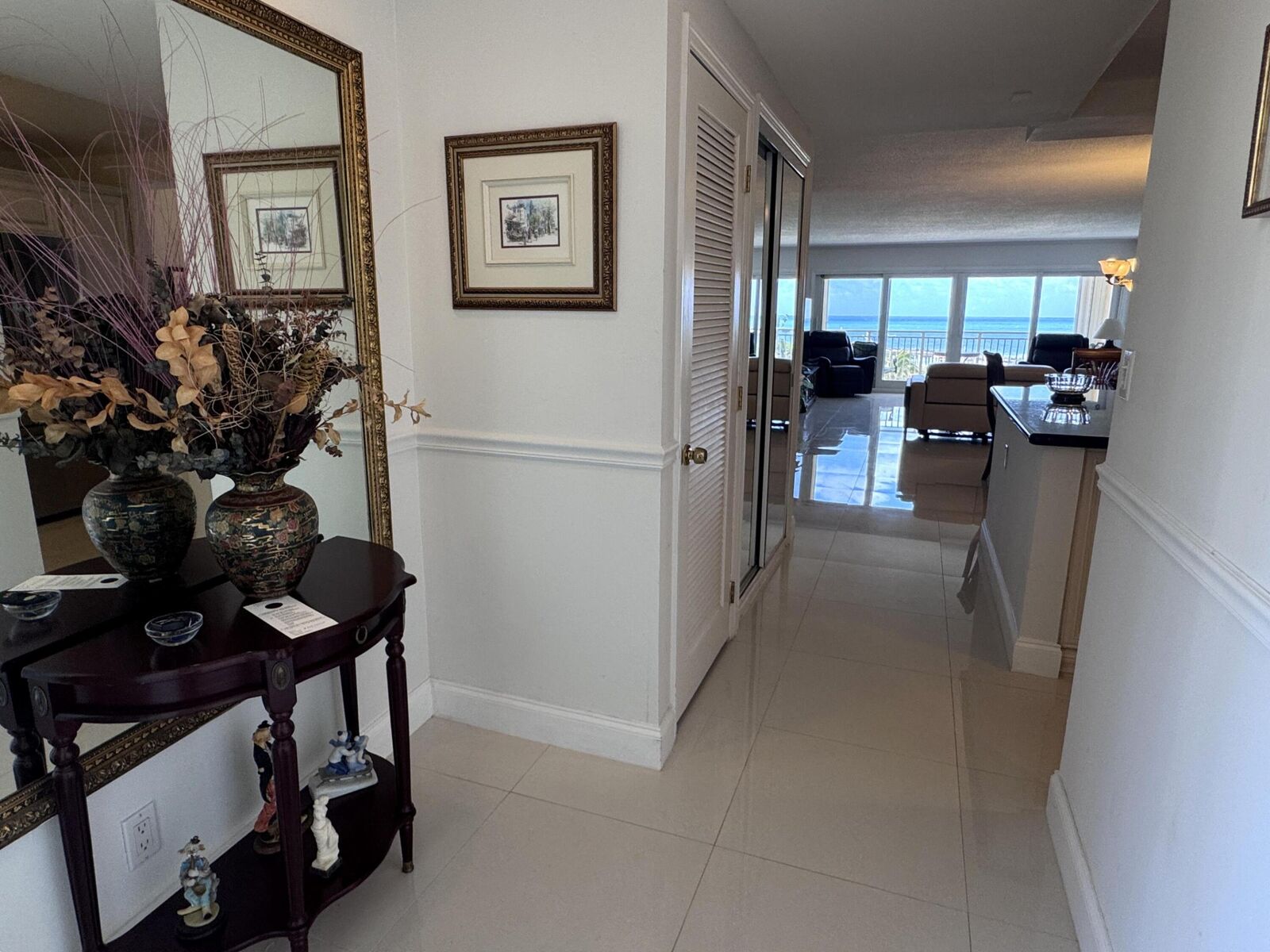 Property Photo: 328 N Ocean Boulevard 706 FL 33062