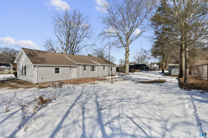 Property Photo:  85 Bittersweet Lane  CT 06614 