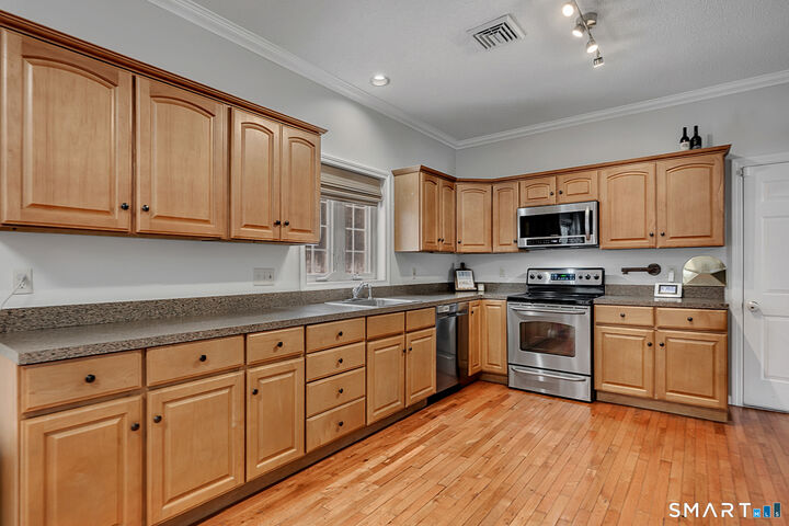 Property Photo:  485 River Street  CT 06095 