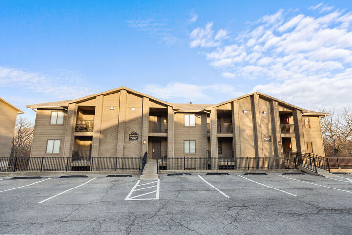 Property Photo:  429 E Chinquapin Circle  MO 65616 