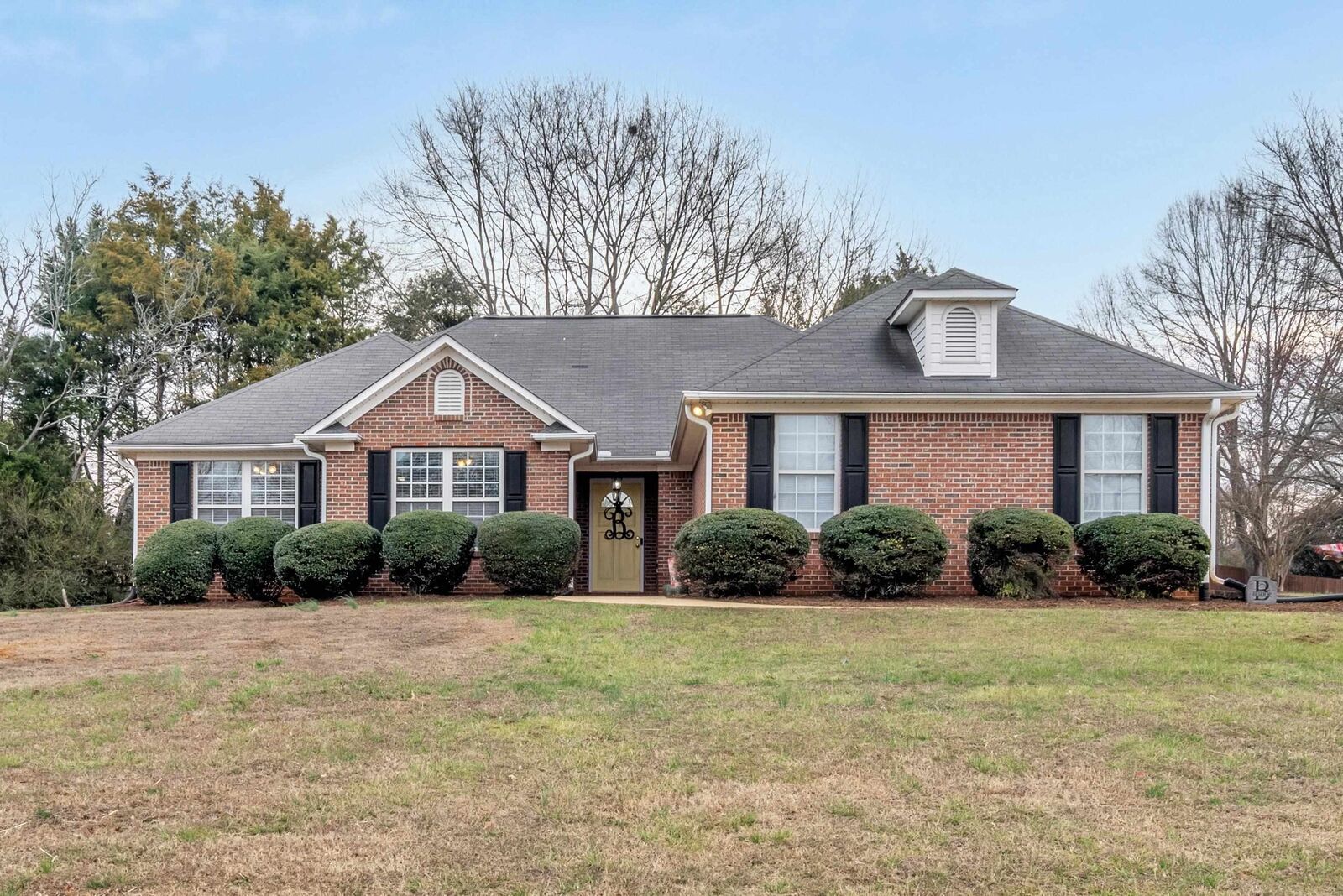 Property Photo: 331 Gramercy Boulevard SC 29301