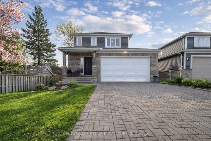 Photo de la propriété:  361 Beech Street  ON N0M 2J0 