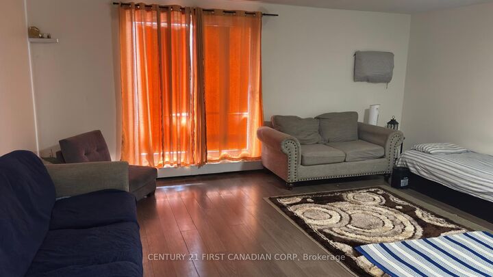 Property Photo: 573 Mornington Avenue 210 ON N5Y 4T9