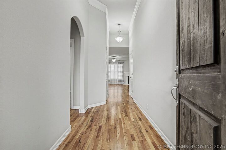 Property Photo:  7311 E Oak Ridge Street  OK 74014 