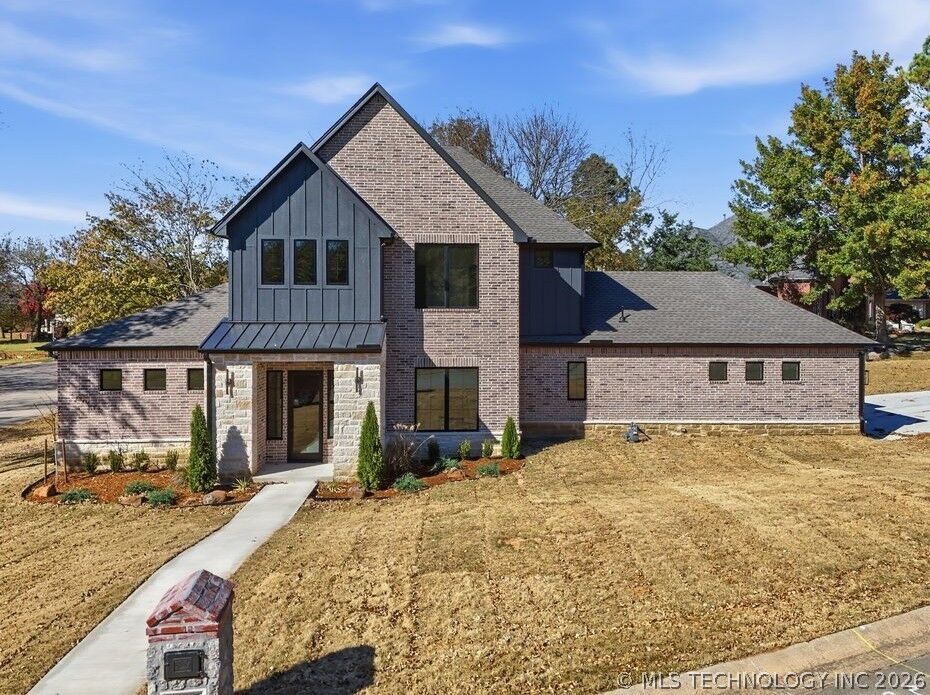 Property Photo:  1937 Surrey Court  OK 74006 