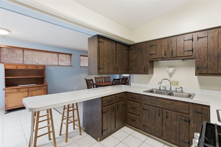 Property Photo:  222 Elfinwild Rd  PA 15101 