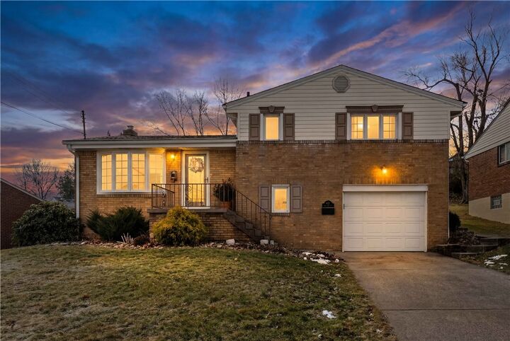 Property Photo:  418 Diller Avenue  PA 15122 