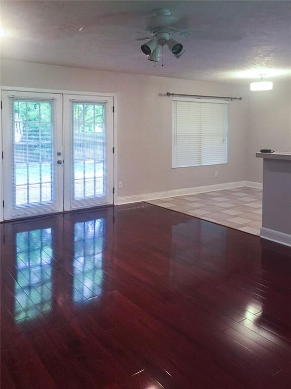 Property Photo:  1658 Chippeway Lane  TX 78745 