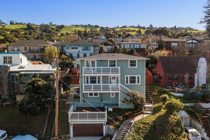 Property Photo:  321 Alexander Street  CA 94525 