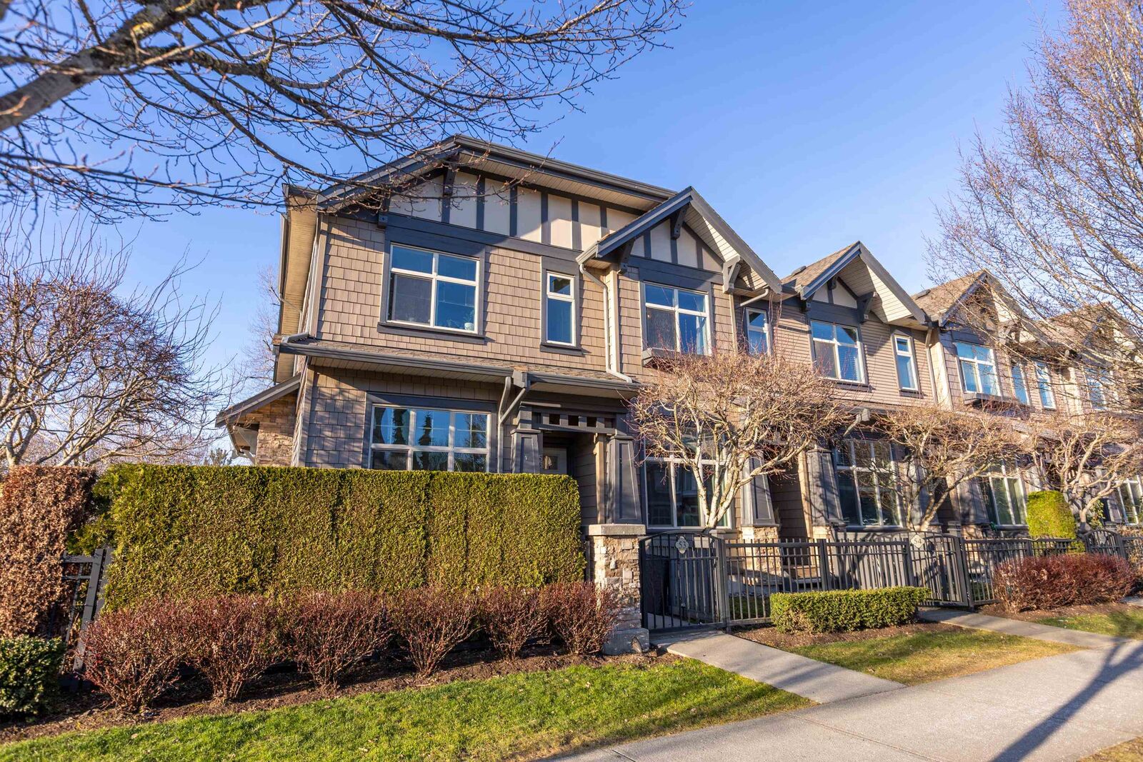 Property Photo: 31125 Westridge Place 53 BC V2T 0B9
