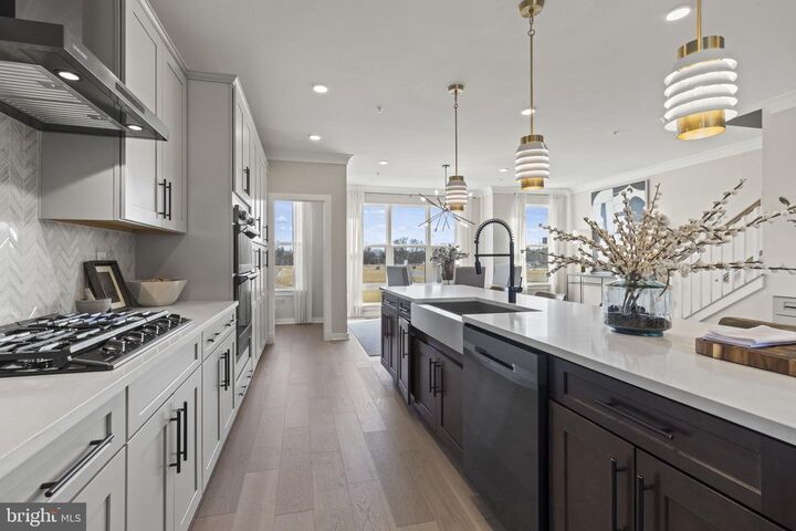 Property Photo:  129 Summit Point Boulevard 11J  MD 20716 