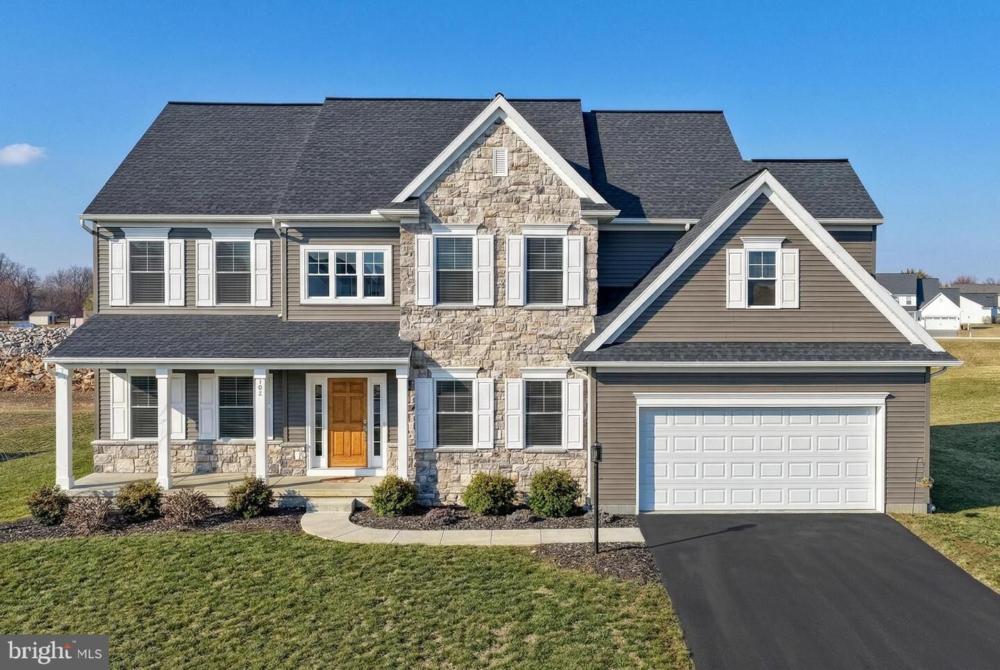 Property Photo: 102 Berkshire Drive PA 17015