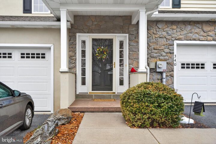 Property Photo:  340 Wendover Way  PA 17603 
