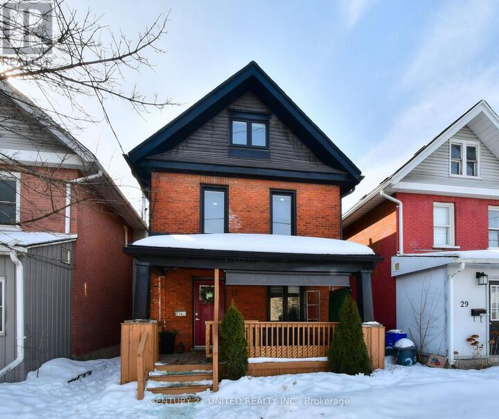 Property Photo:  27 Park Street North  ON K9J 3V3 