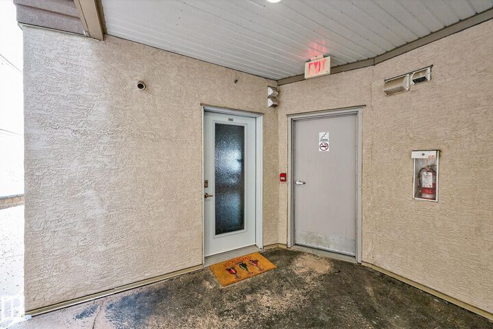 Property Photo:  4827 104A Street NW 140  AB T6H 0R5 