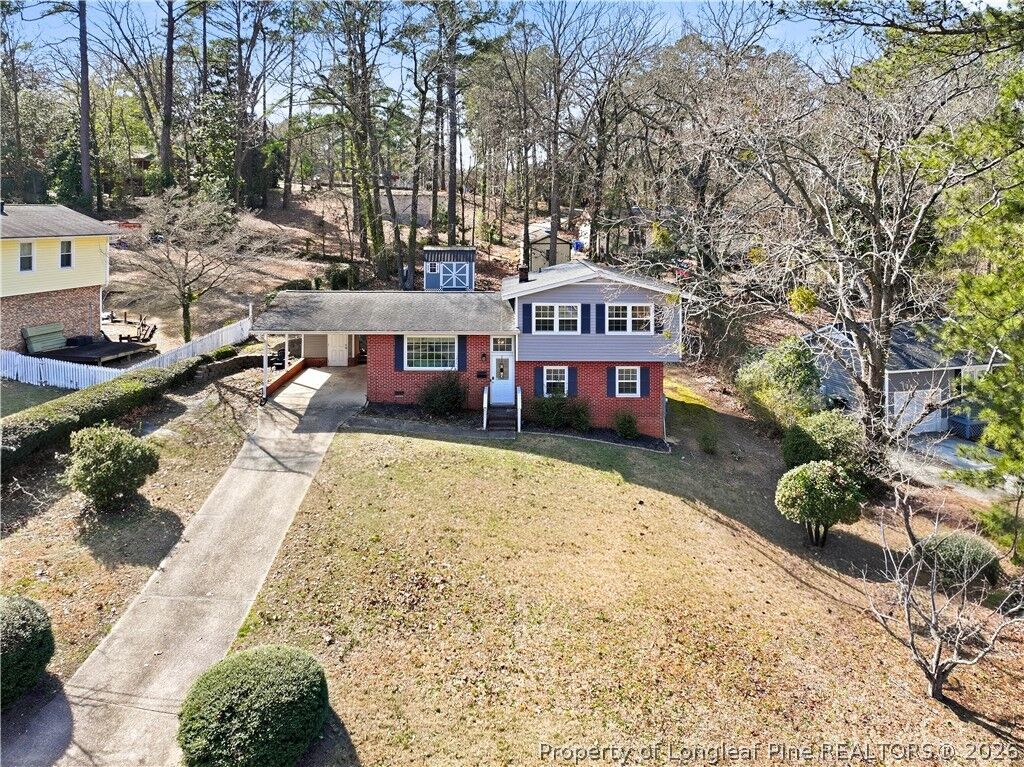 Property Photo:  901 Edenwood Drive  NC 28303 
