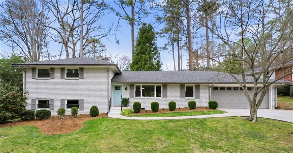 Property Photo: 2878 Blackwood Road GA 30033