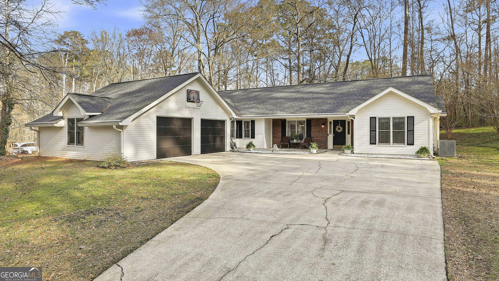 Property Photo:  135 Spring Forest Way  GA 30277 