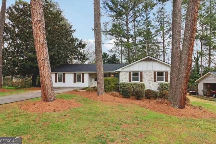 Property Photo:  3276 Foxwood Trail SE  GA 30082 