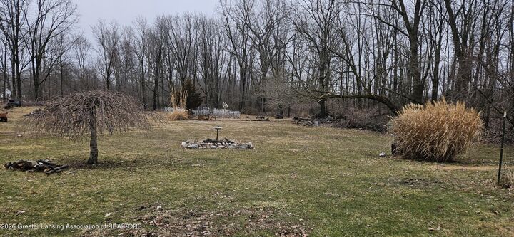 Property Photo:  3220 W Miller Road  MI 48911 
