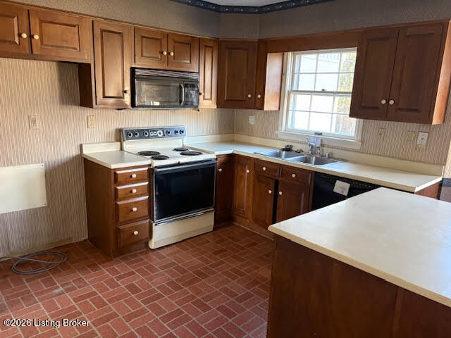 Property Photo:  7407 Keisler Way  KY 40222 