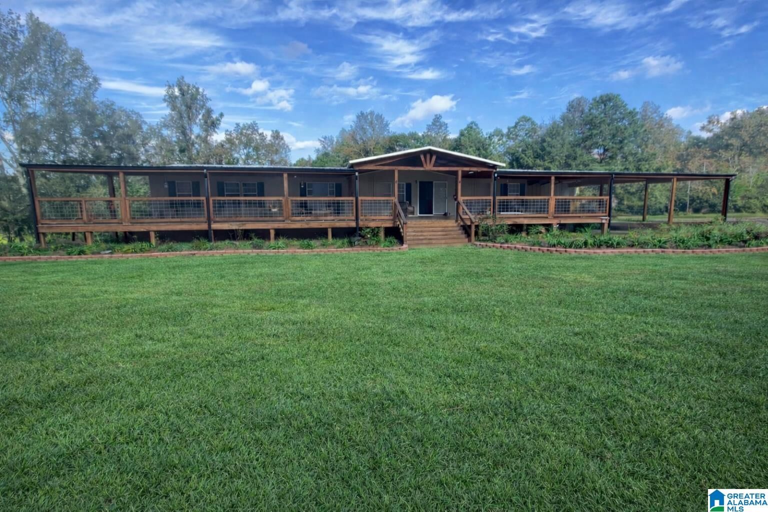 Property Photo:  17950 County Road 87  AL 36280 
