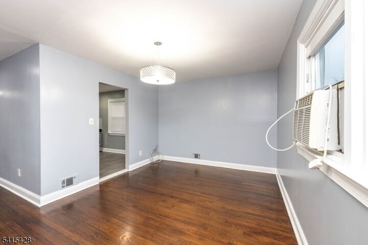 Property Photo:  11 Troy Ct  NJ 07040 