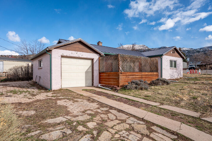 Property Photo:  469 S 150 E  UT 84720 