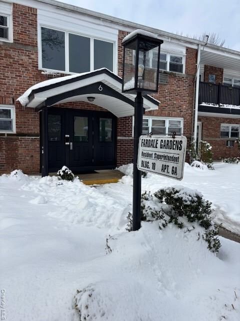 Property Photo:  6 Ivy 3 B  NY 11735 