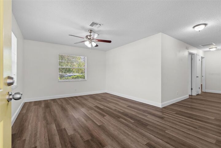 Property Photo: 4926 Haines Road N FL 33714