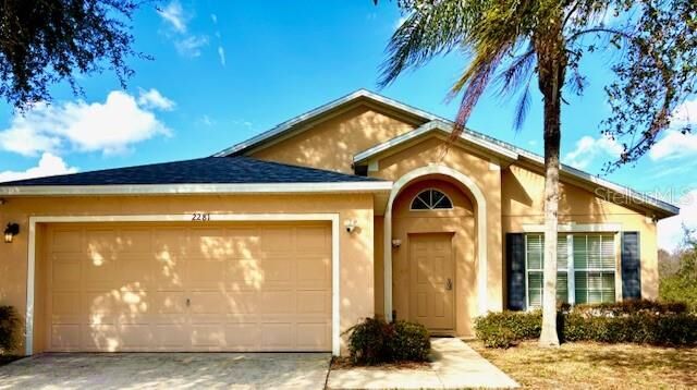Property Photo:  2281 Royal Ridge Drive  FL 33896 