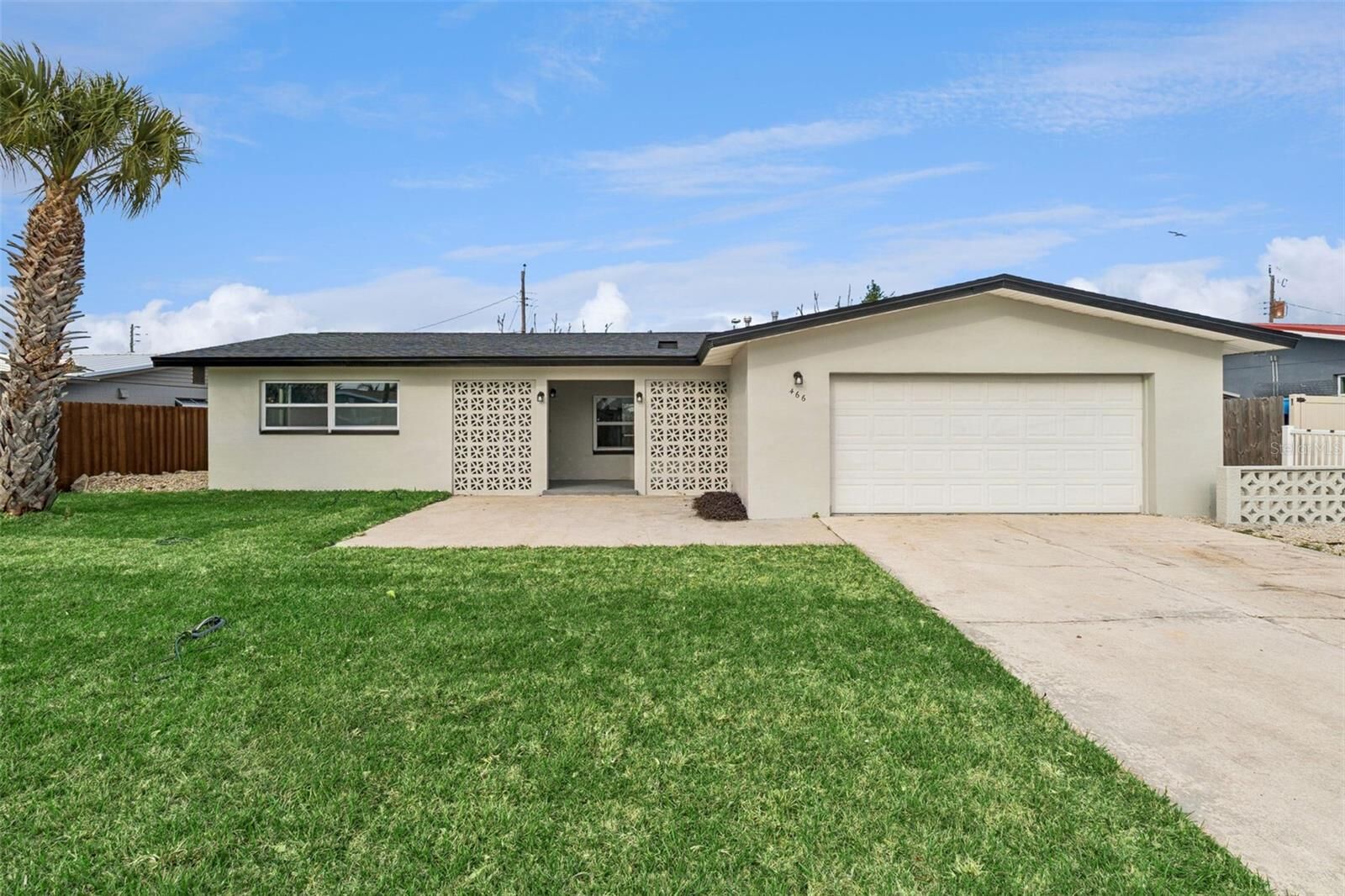 Property Photo:  466 Gateway Drive  FL 32952 