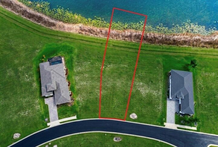 Property Photo:  422 Waterfern Trail Drive  FL 33823 