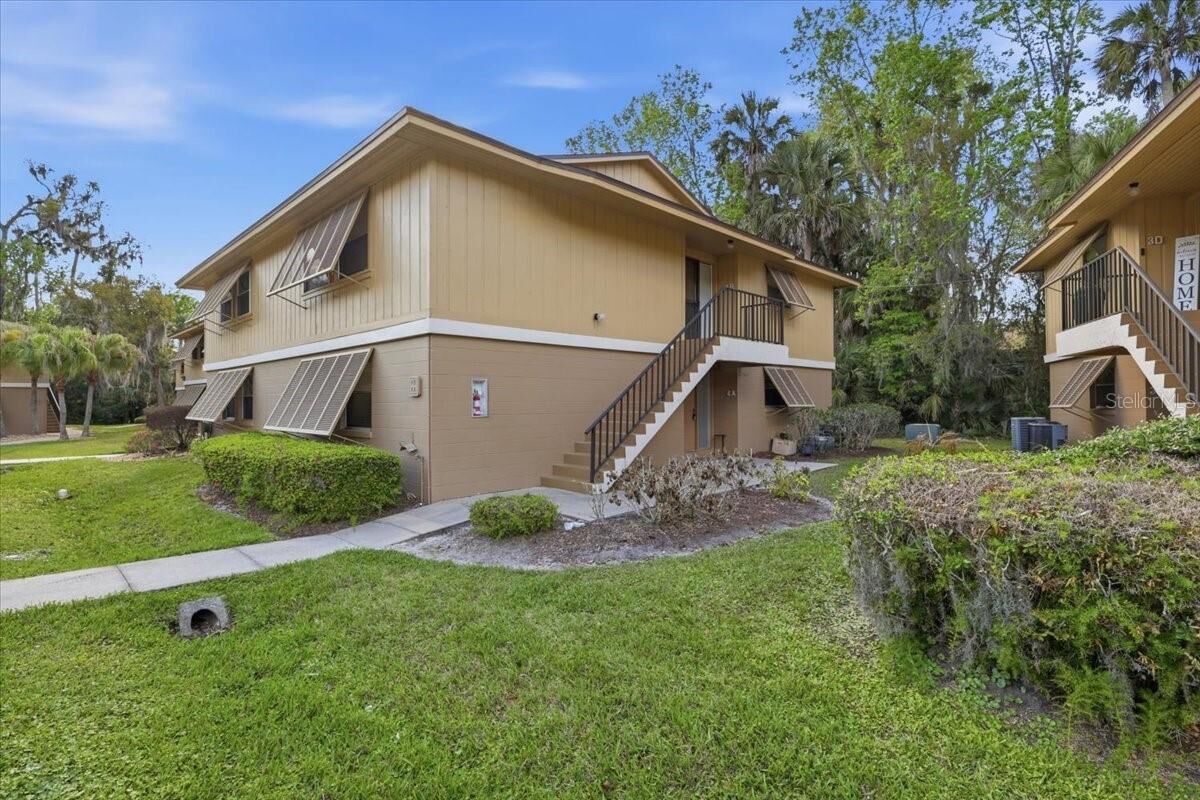 Property Photo: 130 Jasmine Woods Court 4A FL 32725
