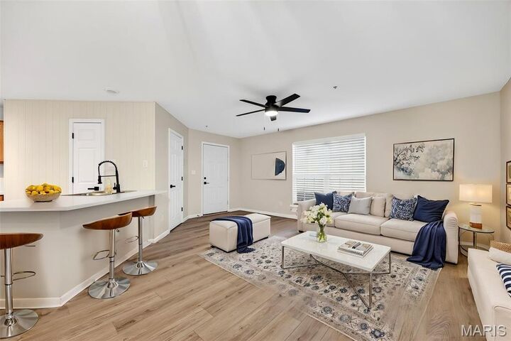 Property Photo:  19 Homefield Gardens Drive 27N  MO 63366 