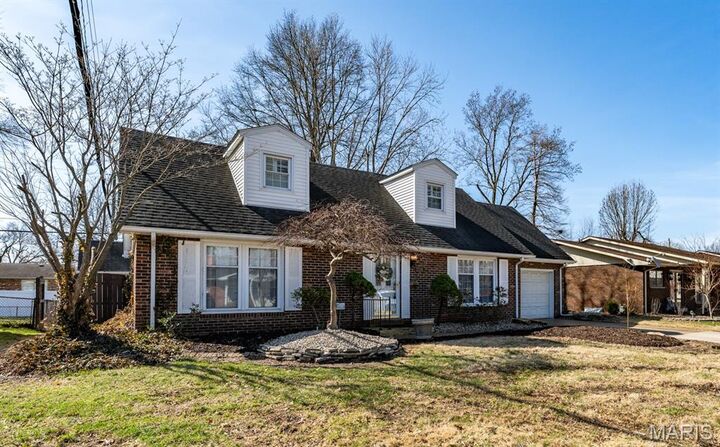 Property Photo:  2336 Emert Avenue  IL 62040 