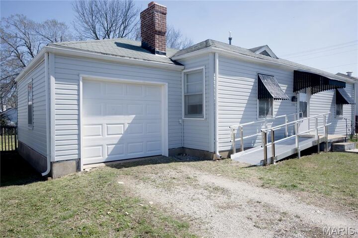 Property Photo:  1161 Beverly Drive  MO 65536 