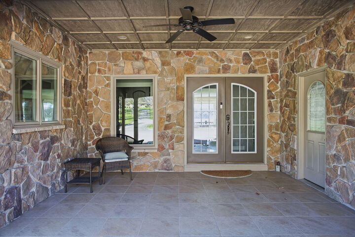 Property Photo:  530 Glenwood Avenue  MI 49445 