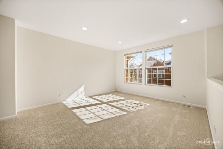 Property Photo: 530 Conservatory Lane 530 IL 60502